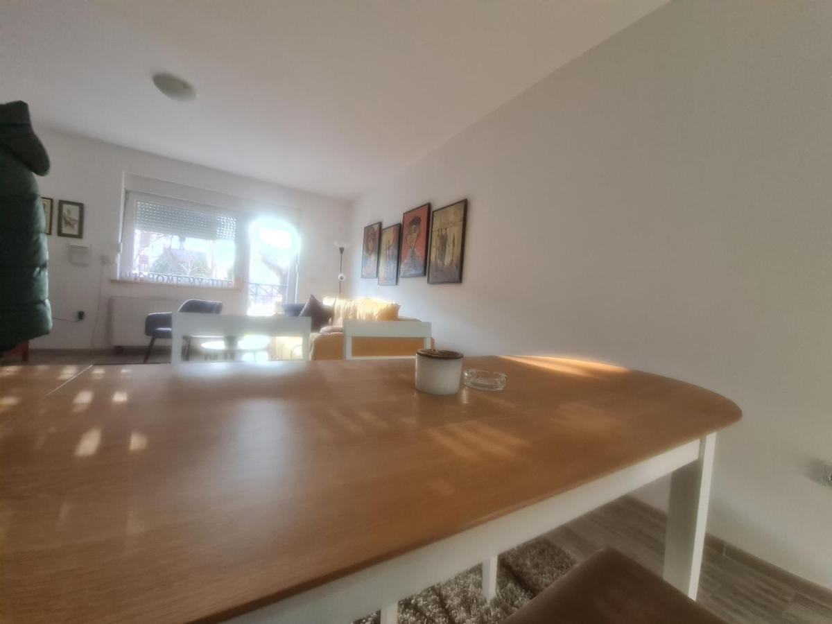 Apartman Karibo Сомбор Екстериор снимка