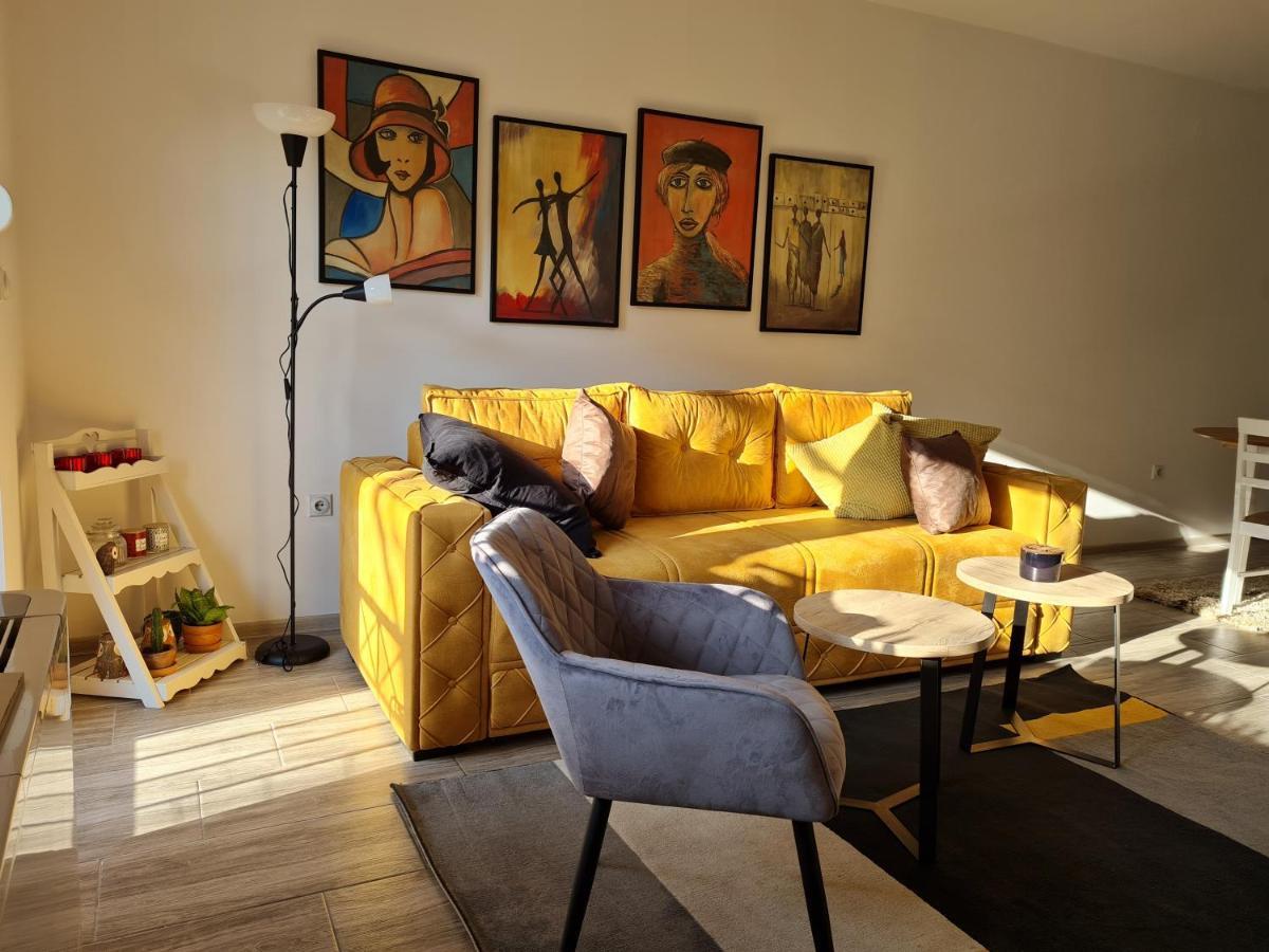 Apartman Karibo Сомбор Екстериор снимка